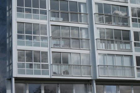 Balco inglasade balkonger öppna balkonger loftgångar Balkongrenovering
