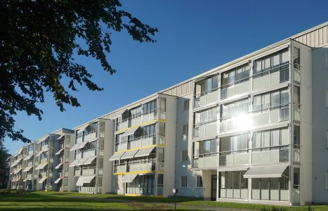 Inglasad balkong från Balco, marknadsledande för öppna och inglasade balkonger.