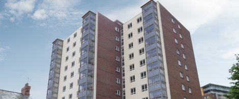 Inglasad balkong från Balco, marknadsledande för öppna och inglasade balkonger.