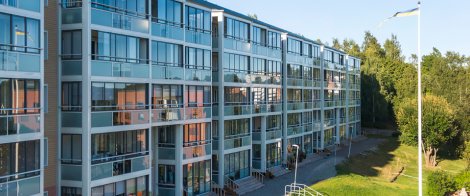 Inglasad balkong från Balco, marknadsledande för öppna och inglasade balkonger.