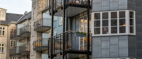 Inglasad balkong från Balco, marknadsledande för öppna och inglasade balkonger.