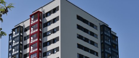Inglasad balkong från Balco, marknadsledande för öppna och inglasade balkonger.