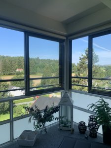 Inglasad balkong från Balco, marknadsledande för öppna och inglasade balkonger.