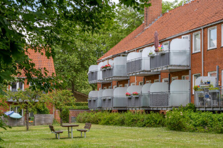 Öppna City balkonger från Balco, marknadsledande i branschen.