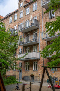 Öppna City balkonger från Balco, marknadsledande i branschen.