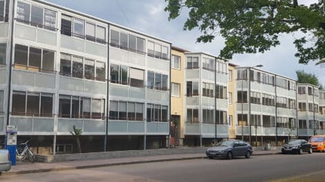 Brf Liljan i Söderhamn med Balco inglasade balkoner