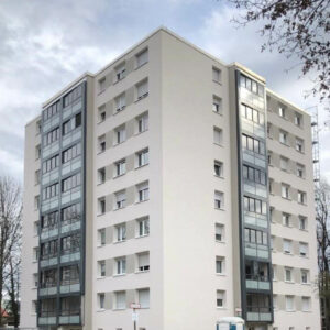 Konrad-Adenauer-Straße in Weinheim mit Balco