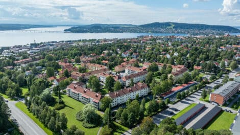 Balco AB har levererat 174 nya inglasade balkonger till Brf Rödstjärten i Östersund.