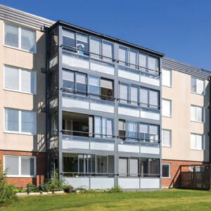 Balco Inglasade balkonger och balkongrenoverin i Jönköping Sverige